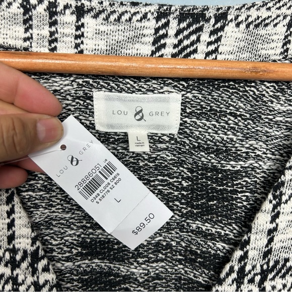 Lou & Grey plaid long sleeve v neck sweater midi dress front pockets size L NWT - Picture 10 of 12